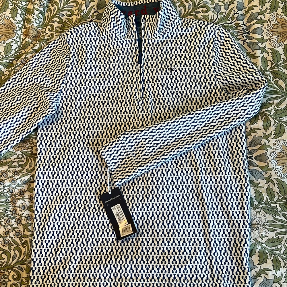 Vineyard Vines quarter zip, boys youth M
